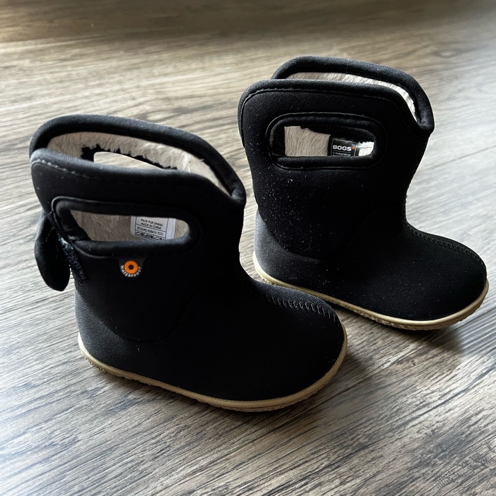 Bogs toddler boots